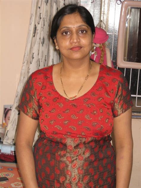 desi aunty nude xxx|desi aunty Search